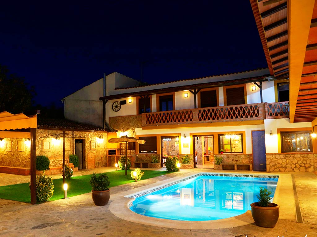 Complejo rural marcelina piscina jardin mntzjr Casa Rural El Paraíso de Brovales